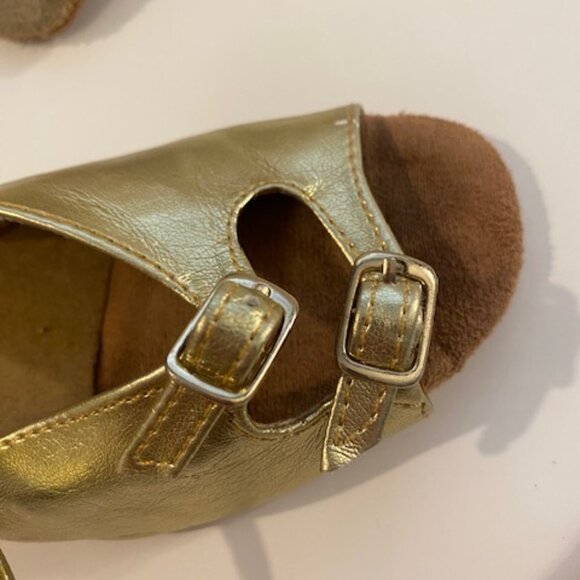 Dance Ballroom/ Latin shoes 1 1/2 inch Heel Gold Size 4 - Picture 9 of 11